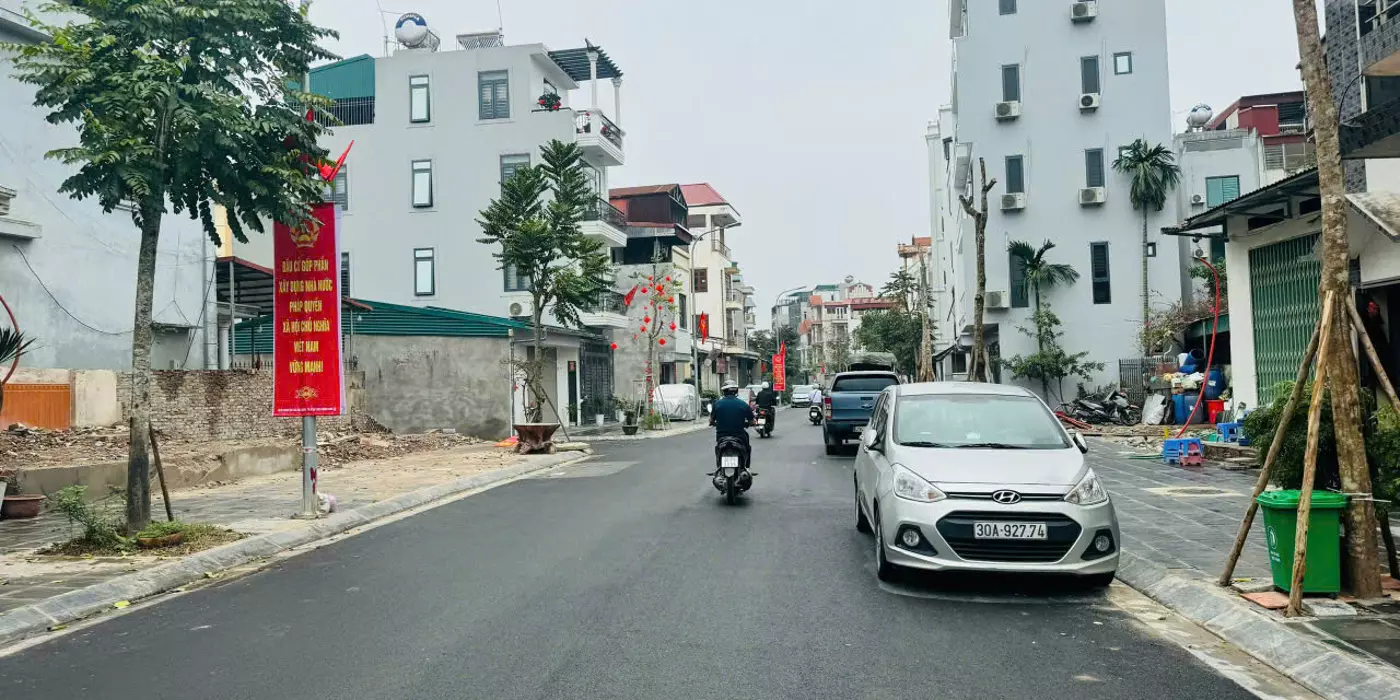 🏡 NHÀ ĐẸP TRUNG TÂM PHÚC LỢI –NGÕ Ô TÔ  THÔNG – GẦN VINHOMES RIVERSIDE – 40M² X 5 TẦNG – GIÁ