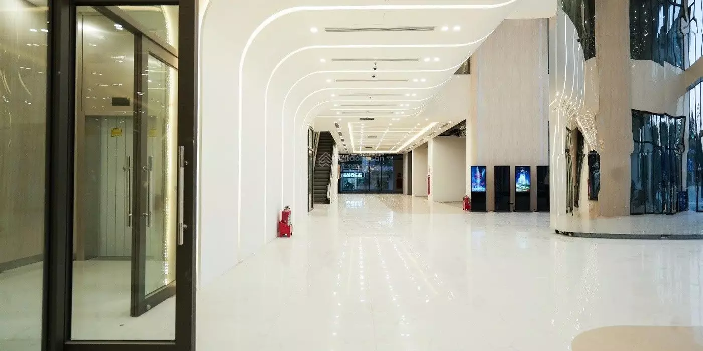 Cho thuê văn phòng hạng A 136m2 tại Rox Tower Goldmrk City, Bắc Từ Liêm, Hà Nội