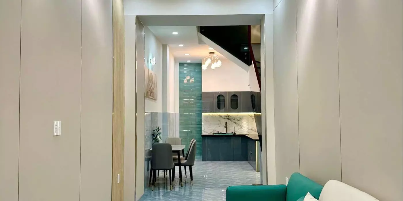 Nhà mặt tiền kinh doanh khu quán chay Dã Tượng P10Q8 (P.Chánh Hưng)