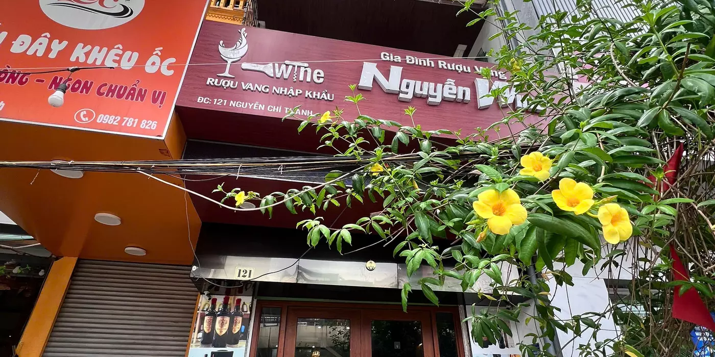 CHÍNH CHỦ CHO THUÊ NHÀ 2 MẶT PHỐ VỊ TRÍ ĐẮC ĐỊA TẠI 121 NGUYỄN CHÍ THANH, PHƯỜNG LÁNG, HÀ NỘIC