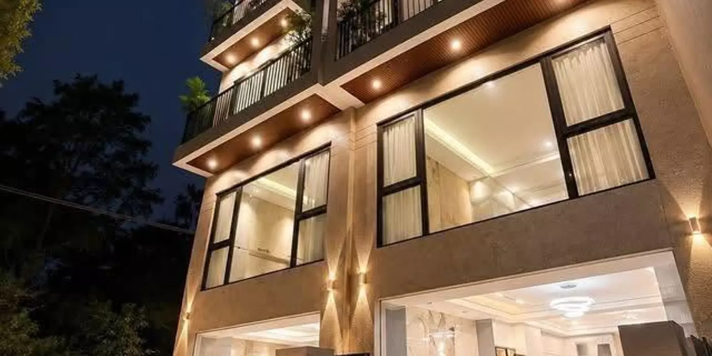 Ngọc Thụy – Long Biên
65m² .Mặt tiền 5m
-Nhà mới 5 tầng thang máy-
Ô tô đỗ cổng  2 mặt thoáng