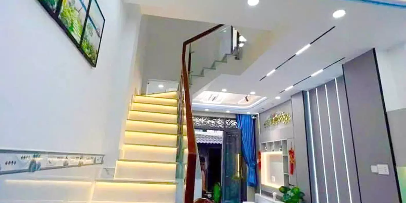Bán nhà mới 3.4*11m hẻm Hưng Phú P10Q8 P.Chánh Hưng full nội thất