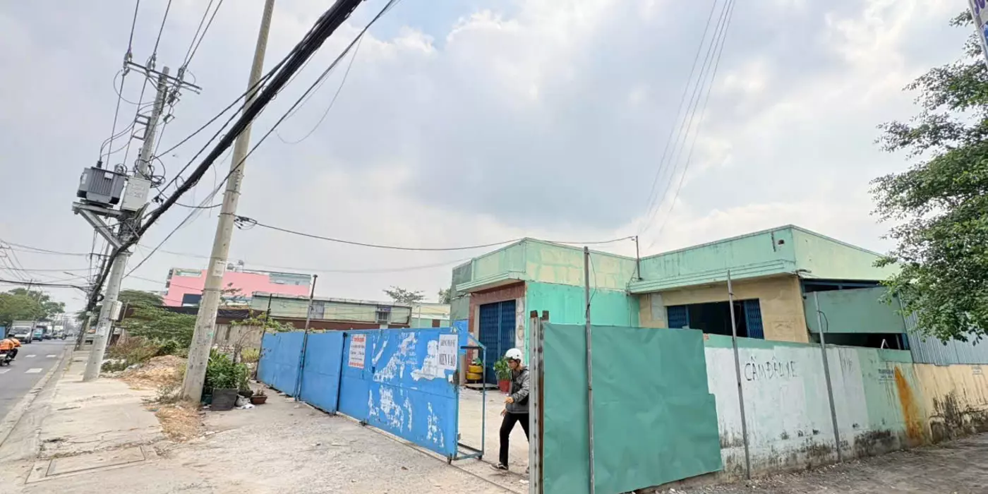 HIẾM DƯƠNG CÔNG KHI – ĐẤT GÓC 2MT NGANG 14M, 300m² THỔ CƯ, CHỈ 17 TỶ!