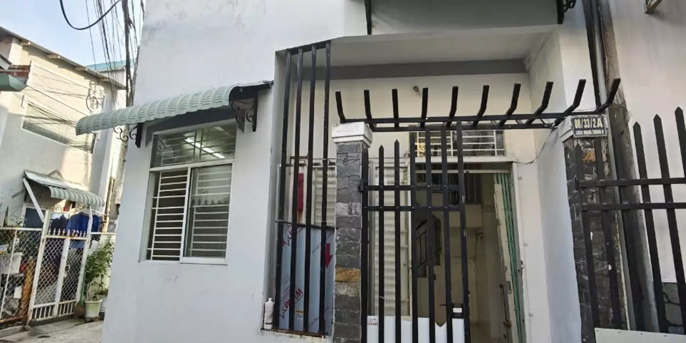 13. nhà 3,5 triệu 2 góc mặt tiền gần bệnh viện Phụ Sản Cần Thơ
