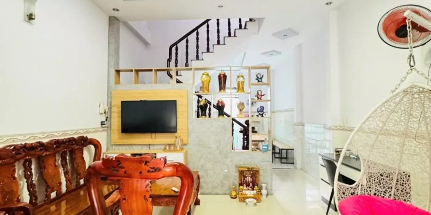 Bán nhà đường Lê Văn Việt, Tăng Nhơn Phú B, Q9, Thủ Đức, TP HCM. DT 62m2, 3 tầng. Giá 5.99 tỷ, sổ
