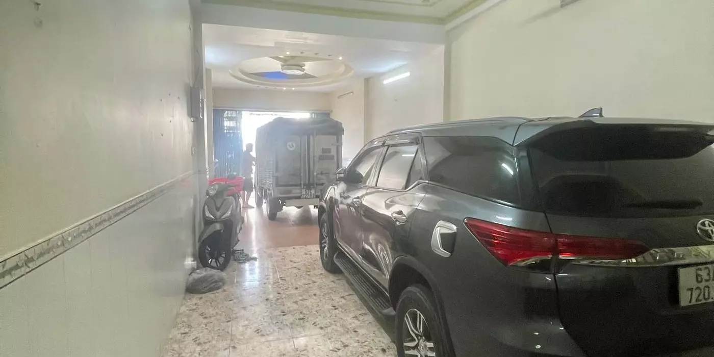 Mặt tiền Ba Đình 4x31 Nở hậu khai thác CHDV, vị trí hiếm - 0931172218