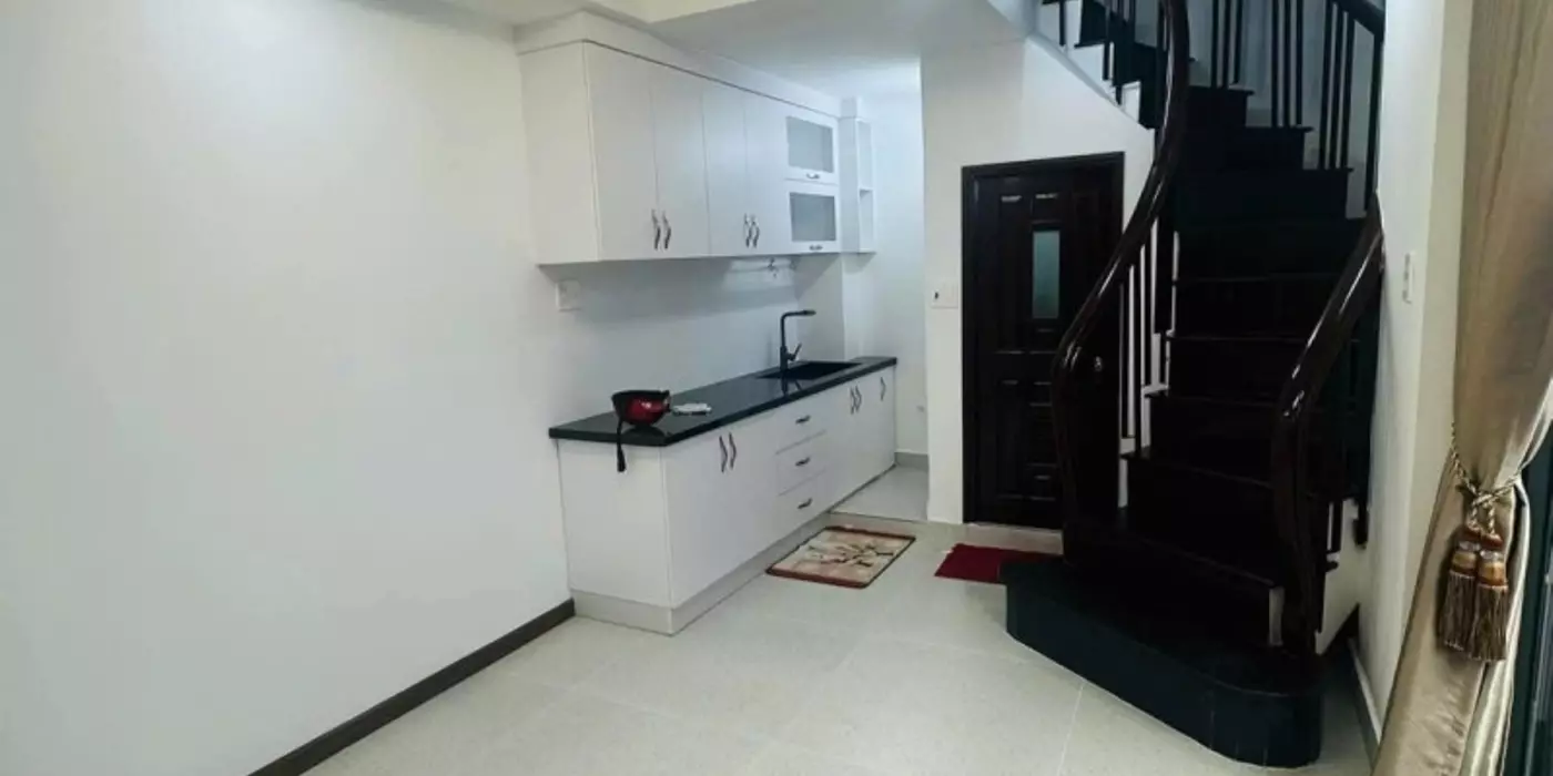 NHÀ MỚI ĐẸP Ở NGAY, HXH KHU VIP P4 TÂN BÌNH GẦN SÂN BAY, 1 CĂN RA MẶT TIỀN, NGANG KHỦNG 5.5M, 4