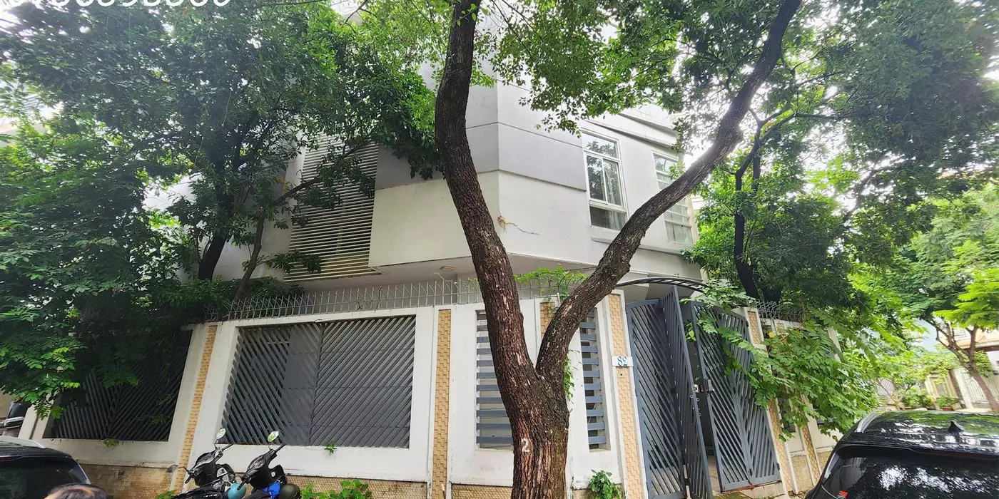 BÁN CĂN GÓC 2 MẶT TIỀN 4 TẦNG KDC TÂN QUY ĐÔNG – Q7