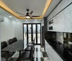 Bán nhà phố Huỳnh Thúc Kháng, Đống Đa 36m, 7 tầng. Giá: 16.5 tỷ