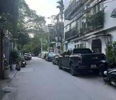 Bán nhà Đặng Thai Mai/Tây Hồ - Phân Lô/Thang máy/Oto dừng đỗ/Đẹp/Xịn