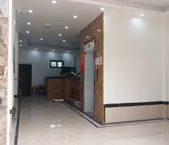 Cho thuê căn hộ khép kín,có thang máy,có gác xép. Nội thất đầy đủ. Giá ; 4 triệu / tháng.