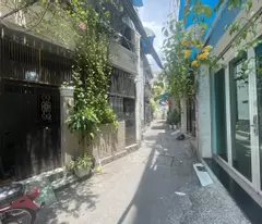 Cho thuê nhanh nhà 258/23 CMT8, Q.3, nhà mới như hình. 30tr