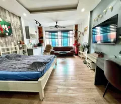 Bán Tòa nhà Dòng tiền Tây Hồ - Sát phố - Dân xây - 64m2/7T - 17.5 tỷ