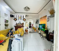 Bán gấp nhà P. Trường Thọ HXH 95m2( 6x16m)  giá chỉ 3.6 tỷ TL