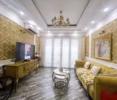 Bán nhà Nguyễn Sơn - 69m2 giá 9,3 tỷ - nhà đẹp ngõ ô tô thông, ô chờ thang máy