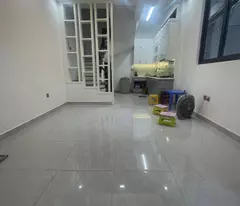 BÁN NHÀ CẦU GIẤY_LÔ GÓC_3 MẶT THOÁNG_10M RA ÔTÔ TRÁNH