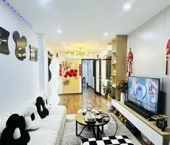 MẶT PHỐ TRUNG TÂM ĐỐNG ĐA - VỊ TRÍ ĐẸP NHẤT PHỐ - TẦM TIỀN KHÔNG CÓ CĂN THỨ 2 - 7 TẦNG THANG MÁY -
