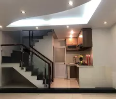 Bán nhà Lê Văn Lương 31m2, 3 tầng, giá 3.8 tỷ