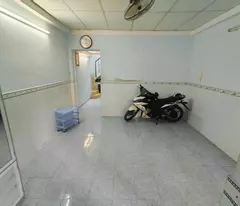 Bán Nhà HXH Quận 10 - Cách Mạng Tháng 8 - 2 Tầng - 35.7m² - Chỉ 4.7 Tỷ
