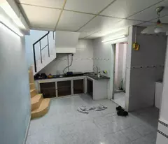 Bán Nhà HXH Quận 10 - Cách Mạng Tháng 8 - 2 Tầng - 35.7m² - Chỉ 4.7 Tỷ
