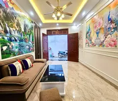 "CƠ HỘI VÀNG! Chỉ còn 1 căn bán siêu phẩm nhà đẹp phố Đông Quan - Cầu Giấy 32m2 6 tầng  chỉ NHỈNH