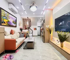 Siêu Hiếm Với Tầm Giá!Bán nhà Lê Văn Duyệt, ngõ thông tứ tung, 3 gác đua, mặt tiền 5m, nhà 4 tầng