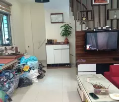 BÍ TIỀN ĐẦU TƯ GIA ĐÌNH CẦN BÁN NHÀ LÔ GÓC