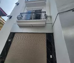 Bán nhà Di Trạch, diện tích 30m2, 5 tầng, lô góc, oto đỗ cửa, giá 3x tỷ thương lượng