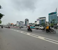 bán nhà mặt phố Long Biên, 75m x 8 tầng, mặt tiền 8m, vỉa hè, kinh doanh văn phòng