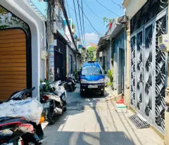 NHÀ ĐẸP FULL NỘI THẤT- GÒ VẤP - GIÁ RẺ - 2 TẦNG BTCT, SỔ VUÔNG ĐẸP