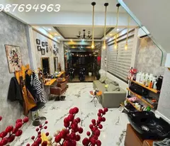 QUẬN 7, TÂN QUY, MẶT TIỀN KINH DOANH ĐỈNH, NHÀ MỚI ĐẸP Ở NGAY NỘI THẤT CÓ SẴN