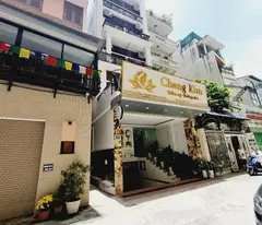 Lạc Long Quân 100M 8T 5.8MT
Ô TÔ TRÁNH - LÔ GÓC - THANG MÁY - KINH DOANH - DÒNG TIỀN 🌹