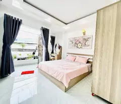 Nhà 3 tầng hẻm xe hơi,ngay Hiệp Thành City, Q.12  chỉ 2ty630 bớt lộc