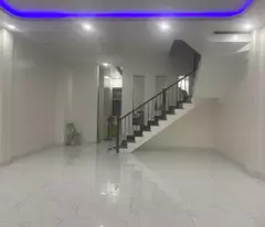 Cho thuê Nhà 3 tầng mặt tiền đường Lê Đức Anh rộng 60m. Nhà mới keng
