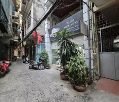 NHÀ ĐẸP 6 TẦNG PHỐ TÂY SƠN ; DIẸN TÍCH 28M2; NGÕ THÔNG 3 GÁC; BẠT NGÀN TIỆN ÍCH; GIÁ CHỈ 5 TỶ