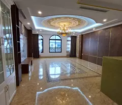Bán tòa nhà 8 tầng khu phân lô Ngụy Như Kon Tum, xây mới, làm văn phòng, kinh doanh