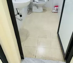 Cần cho tầng 2 + 3  diện tích 45m2/ tầng, 3 ngủ 2 WC giá 8tr/ tháng