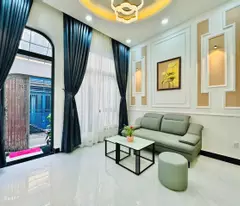 Chính chủ cho thuê NNC MẶT TIỀN Đặng Thuỳ Trâm, Phường 13, Bình Thạnh, Giá thuê 18tr
