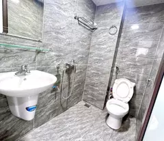 Thanh khoản gấp trong tháng - nhà mới đẹp 4 tầng full nội thất khu vực VIP Lê Văn Duyệt vào ở luôn