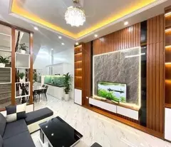 Chỉ hơn4  tỷ có nhà 30m 5 tầng  mới xây tặng full nội thất đẹp ở phố thuỵ khuê  vài bước ra hồ tây lộng gió .