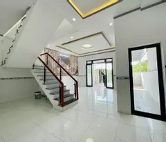 Chủ Nợ nên cần bán NGỘP nhà Lầu 3 Phòng NGủ Cuối Đường Huỳnh Văn Nghệ Bửu Long