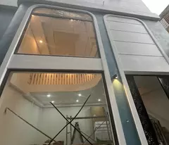 Nhà mặt ngõ cách Thạch Bàn 5 tỷ 500  triệu , diện tích 30.2m² x 6 tầng, mặt tiền 6m LH 083.