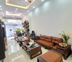Bán nhà 7 tầng, Thanh Xuân, Hà Nội. DT 50m2, có thang máy. Giá chào nhỉnh 12 tỷ có thương lượng