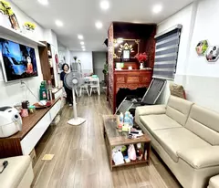 Bán nhà Nguyễn Trung Trực P5, Bình Thạnh, 2 tầng, lô góc, 38m2, chỉ nhỉnh 4 tỷ