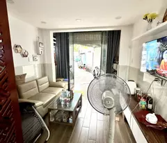 Bán nhà Nguyễn Trung Trực P5, Bình Thạnh, 2 tầng, lô góc, 38m2, chỉ nhỉnh 4 tỷ