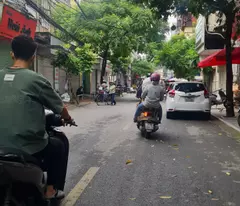 NHÀ PHÂN LÔ- Ô TÔ-KINH DOANH TỐT. CHỈ QUANH 7 TỶ CÓ NGAY NHÀ 4 TẦNG NGUYỄN TRÃI 30M2
