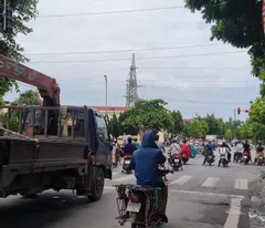 BÁN ĐẤT TẶNG NHÀ MẬU LƯƠNG. 52M2 CHỈ HƠN 5 TỶ. Ô TÔ ĐỖ CỬA. NHÀ 2 MẶT TIỀN THOÁNG