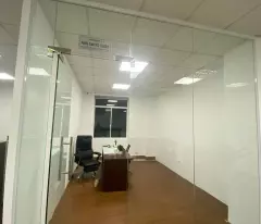 Cho thuê văn phòng phố Vũ Phạm Hàm sàn 500m2, giá chỉ 80 tr/th,