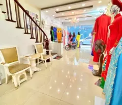 ĐƯỜNG LÁNG, ĐỐNG ĐA,55M2 5 TẦNG LỘNG LẪY , Ô TÔ TRÁNH, KINH DOANH ĐỈNH CAO GIÁ 16 TỶ