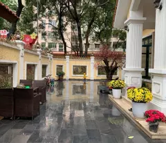 Bán biệt thự 14 Pháp Vân - 302m2, Mặt tiền 14m, 3 tầng, Giá chỉ nhỉnh 45 tỷ